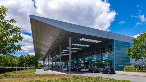 Prof. Dr. Rainer Schwarz, Geschäftsführer FMO Flughafen Münster/Osnabrück GmbH im Gespräch mit dem Wifo Greven